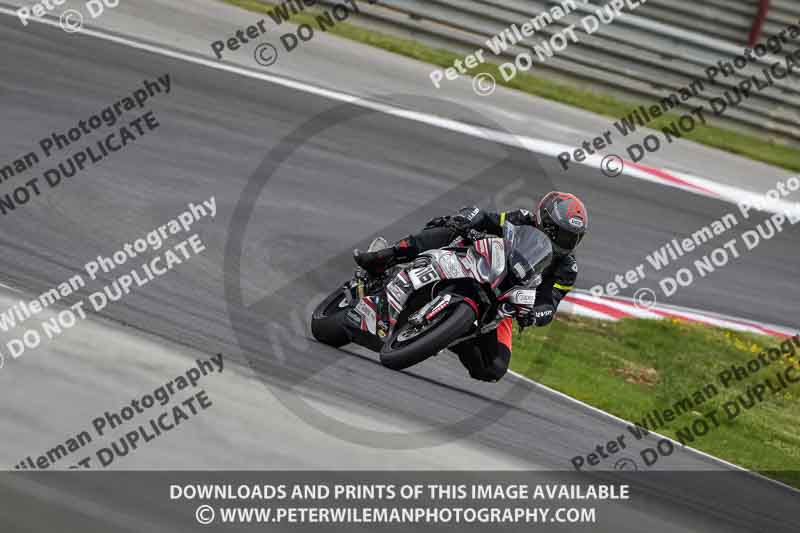 cadwell no limits trackday;cadwell park;cadwell park photographs;cadwell trackday photographs;enduro digital images;event digital images;eventdigitalimages;navarra;no limits trackdays;peter wileman photography;racing digital images;trackday digital images;trackday photos